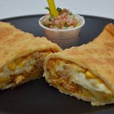 Pastel Camarão e Catupiry