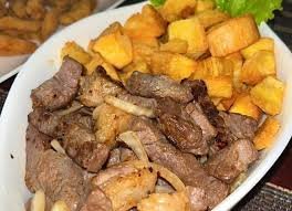 Isca de Filé de Mignon com Aipim Frito (400g de Filé + 400g de Aipim)